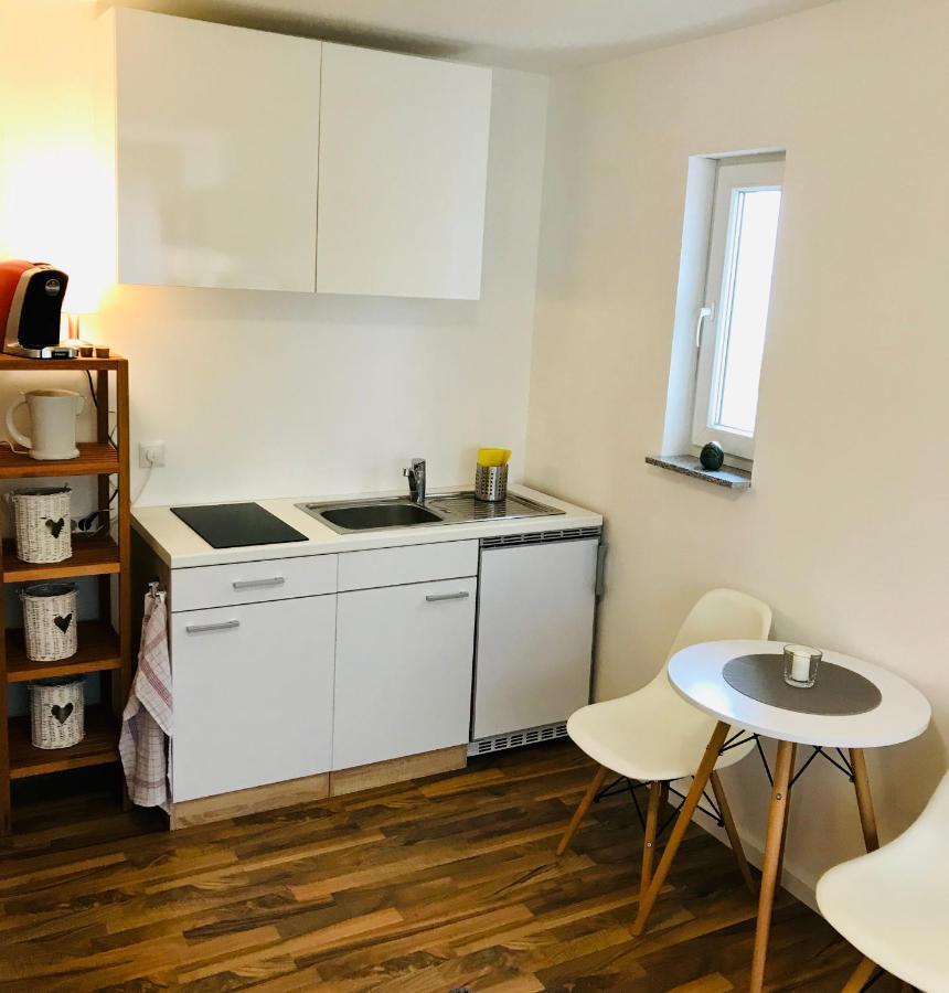 Top Renoviertes Apartement In Bester Lage Von Homburg- 5 Fussminuten Zur Uniklinik Homburg  Luaran gambar