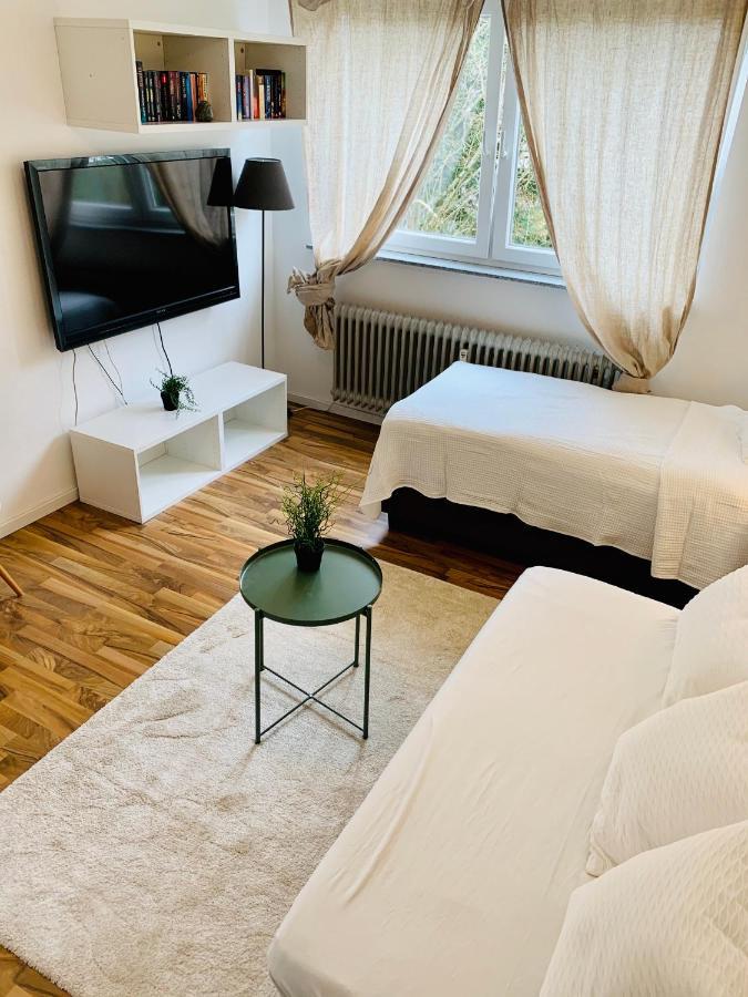 Top Renoviertes Apartement In Bester Lage Von Homburg- 5 Fussminuten Zur Uniklinik Homburg  Luaran gambar